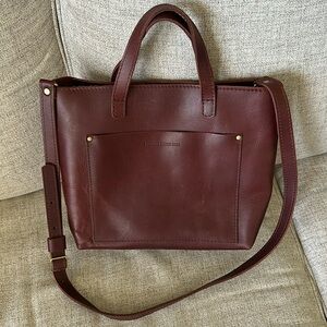 Portland Leather Medium Crossbody